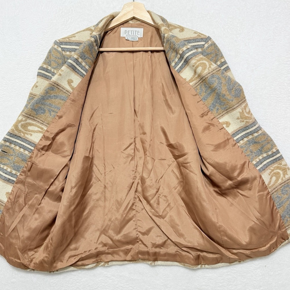 Petite‎ Sophisticate Southwestern Tapestry Pattern Blazer Jacket Sz 8 Medium - Picture 3 of 9